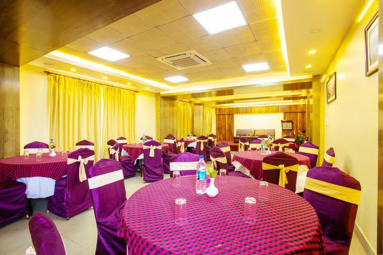 Hotel Lake Paradise Pokhara Exterior foto