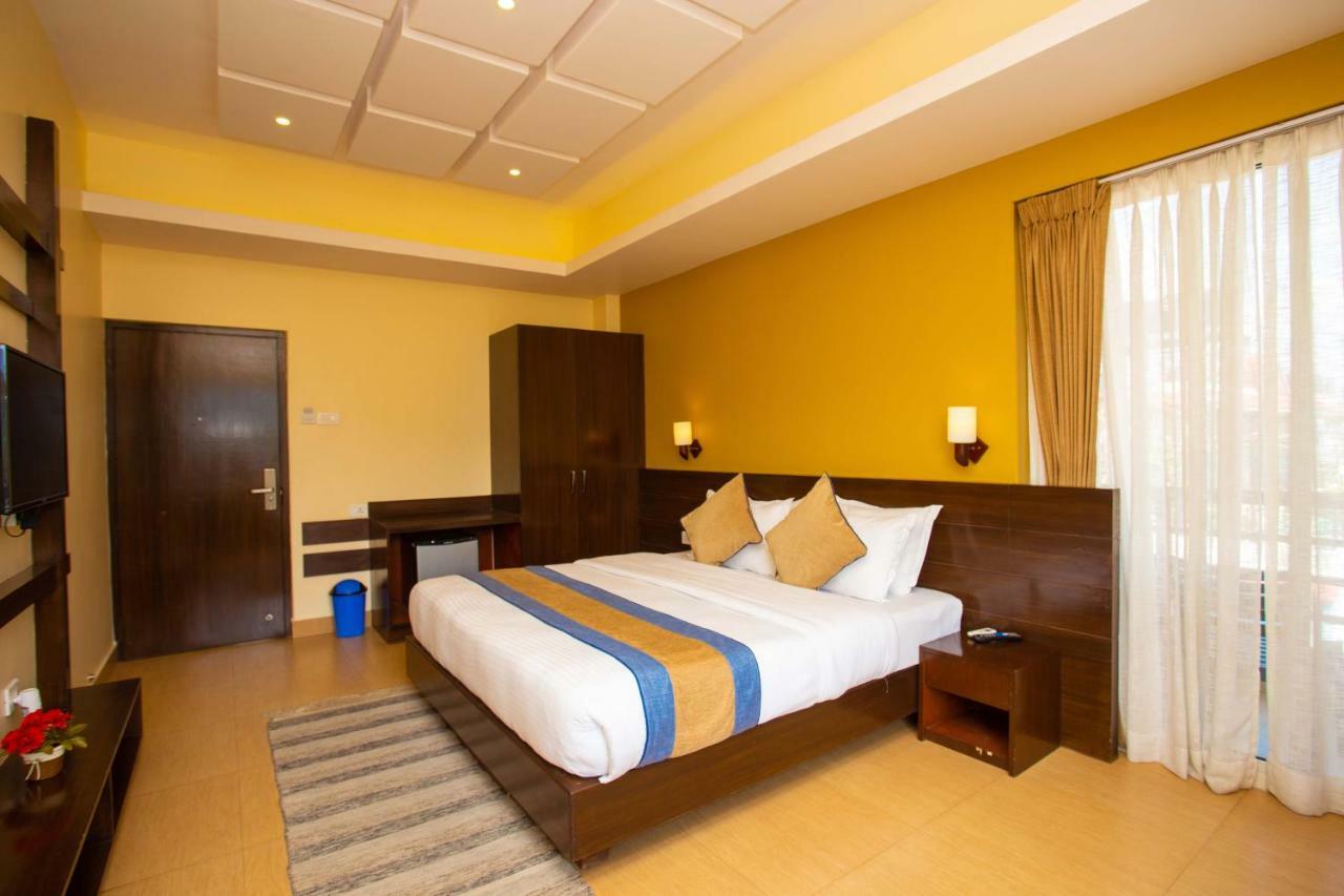 Hotel Lake Paradise Pokhara Exterior foto