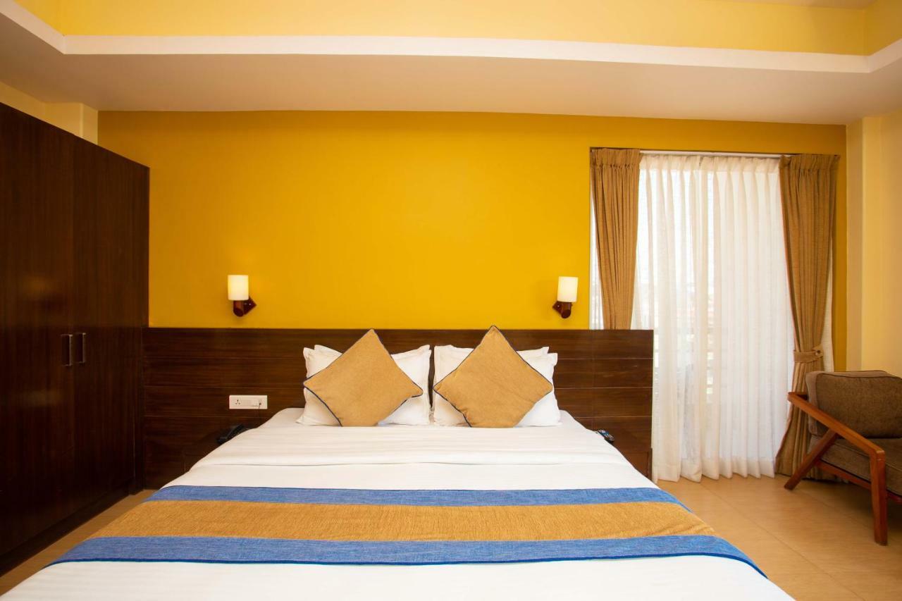 Hotel Lake Paradise Pokhara Exterior foto